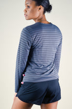 Load image into Gallery viewer, Loose Fit Breathable Long Sleeve Shirt